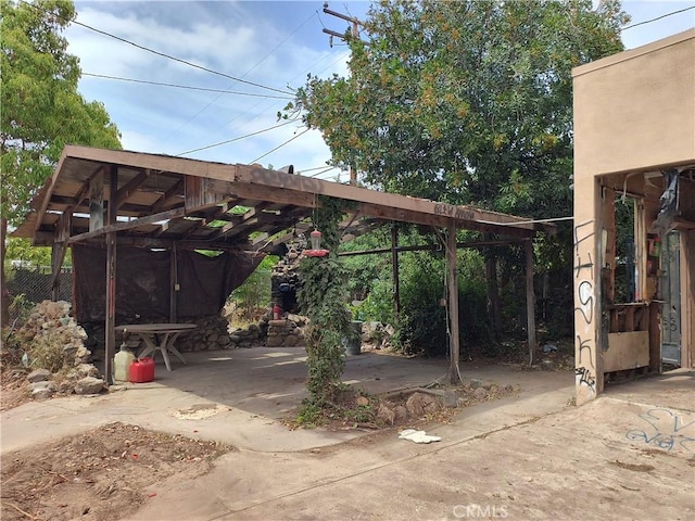 931 N Alamo St, Anaheim, CA 92801 - view of patio / terrace