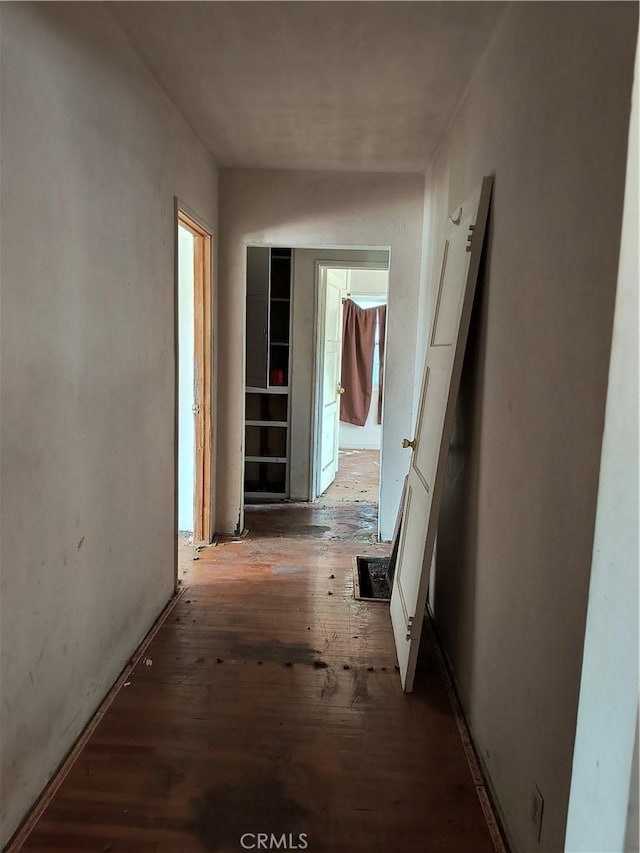 931 N Alamo St, Anaheim, CA 92801 - corridor with hardwood / wood-style floors