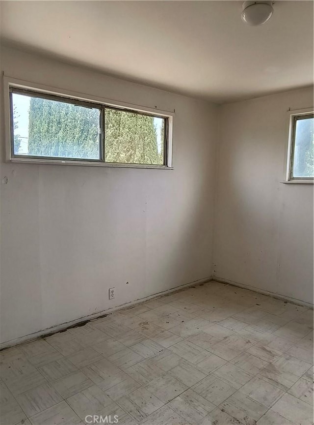 931 N Alamo St, Anaheim, CA 92801 - spare room with light flooring