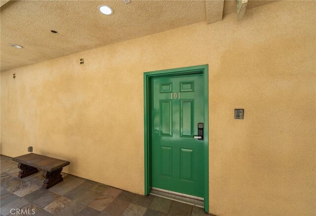 3061 W 12th Pl Unit 101, Los Angeles, CA 90006 - view of exterior entry with stucco siding