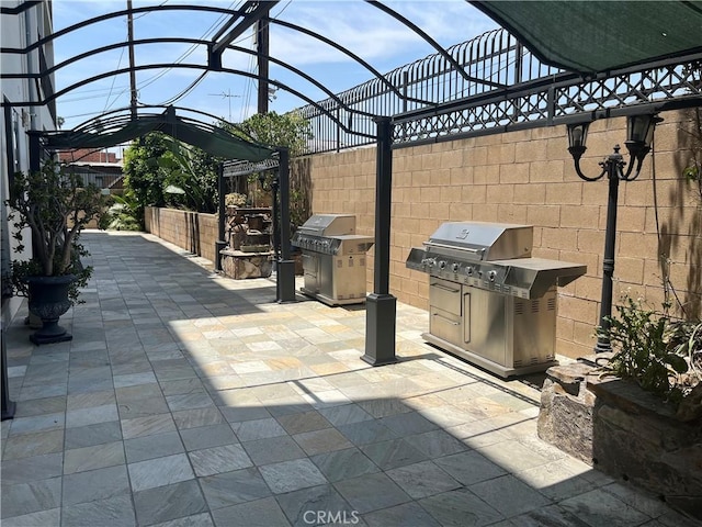 3061 W 12th Pl Unit 101, Los Angeles, CA 90006 - view of patio with a grill