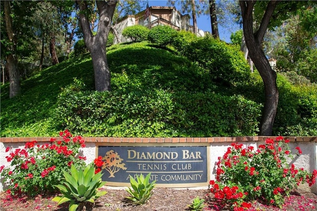 22890 Hilton Head Dr Unit 294, Diamond Bar, CA 91765 - view of community / neighborhood sign
