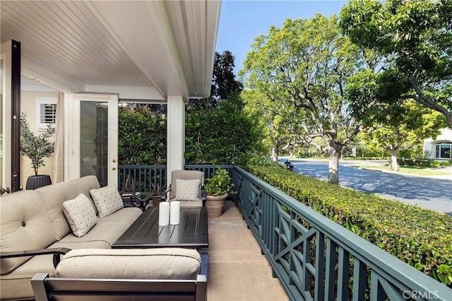 93 Old Course Dr, Newport Beach, CA 92660 - balcony with an outdoor living space