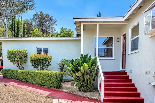 2607 Nearcliff St, Torrance, CA 90505 - entrance to property featuring stucco siding