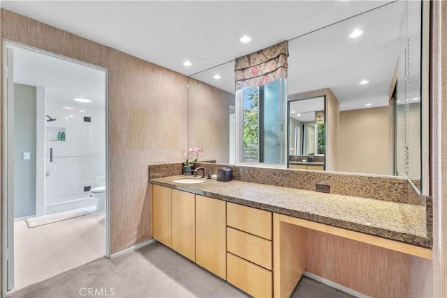 537 Dunnegan Pl, Laguna Beach, CA 92651 - full bath featuring double vanity, recessed lighting, a shower, and toilet