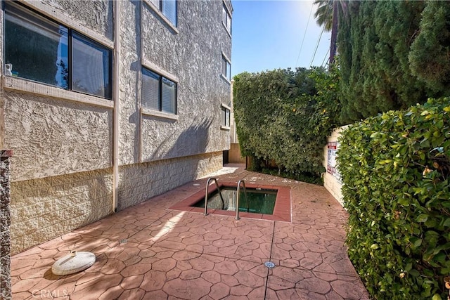 5325 Lindley Ave Unit 202, Tarzana, CA 91356 - view of patio / terrace