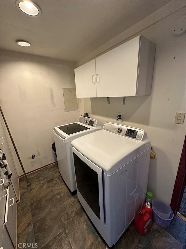 1286 Aleutian Dr, Lake Arrowhead, CA 92352 - laundry area with washing machine and clothes dryer and cabinet space