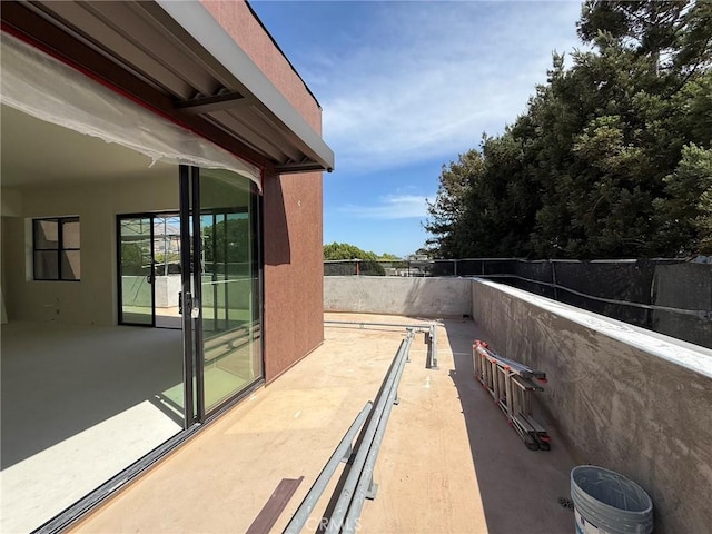 581 Higuera St Unit 208, San Luis Obispo, CA 93401 - view of patio with a balcony