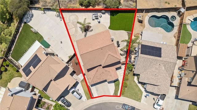 8798 Crest View Dr, Corona, CA 92883 - aerial overview of property's location featuring a pool and property parcel outlined