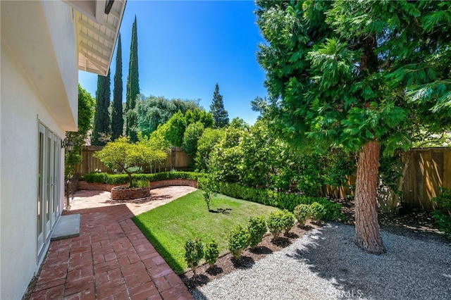 1683 Camberwell Pl, Westlake Village, CA 91361 - fenced backyard featuring a patio