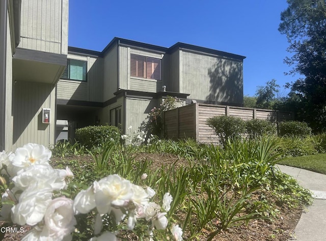 528 N Orange Grove Blvd, Pasadena, CA 91103 - view of property exterior