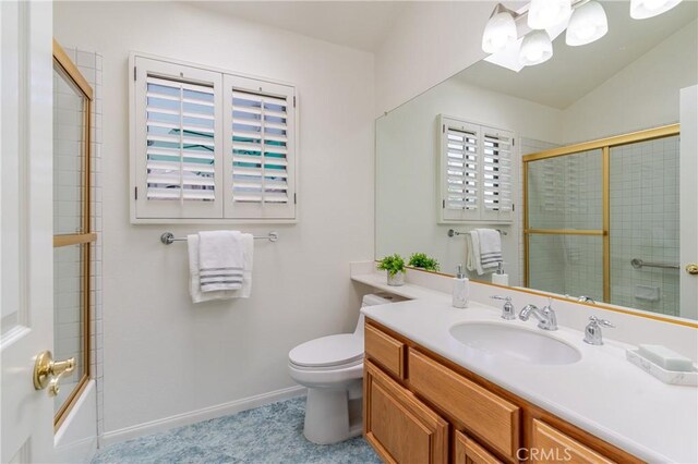 1049 Fairview Ave Unit 5, Arcadia, CA 91007 - bathroom featuring toilet, vanity, a chandelier, bath / shower combo with glass door, and baseboards