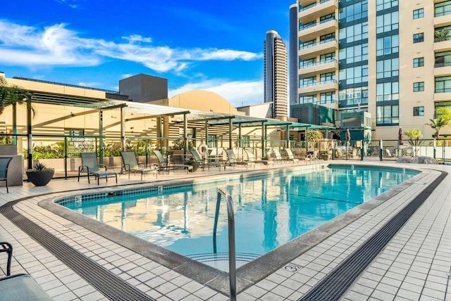 510 First Ave Unit 402, San Diego, CA 92101 - view of community pool
