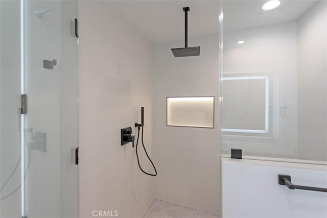 31 N Vista De Catalina, Laguna Beach, CA 92651 - bathroom with a stall shower and recessed lighting