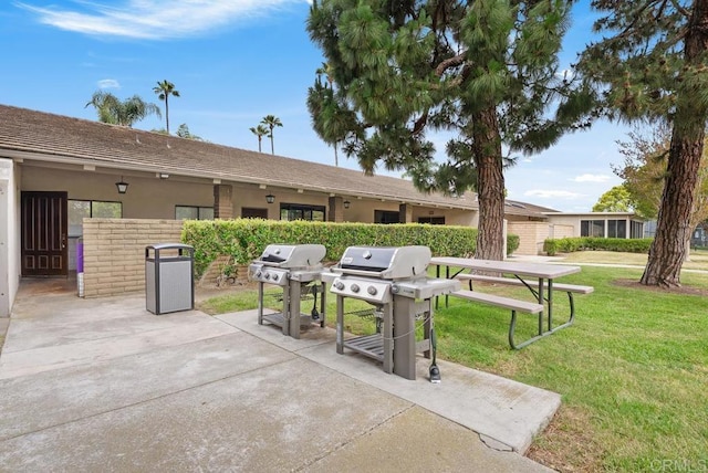 8933 Yolo Cir Unit 1308-A, Huntington Beach, CA 92646 - view of patio / terrace featuring grilling area