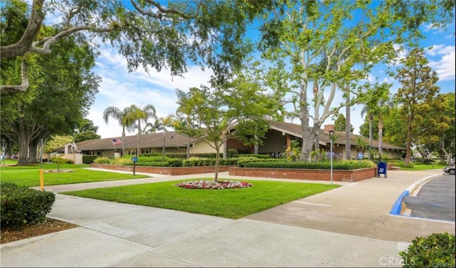 8933 Yolo Cir Unit 1308-A, Huntington Beach, CA 92646 - view of property's community featuring a yard