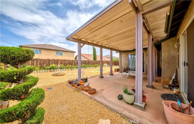 13868 Rosemary St, Hesperia, CA 92344 - fenced backyard with a patio area