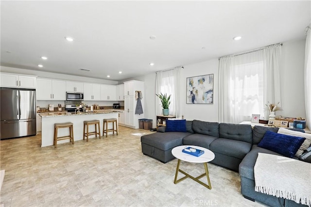 1782 Park Place Ln, Riverside, CA 92501 - living room with recessed lighting