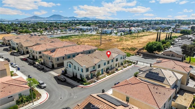 1095 W Buttercup Ln, Rialto, CA 92376 - aerial view of residential area featuring mountains