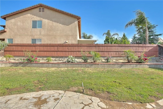 12415 Brianwood Dr, Riverside, CA 92503 - view of yard