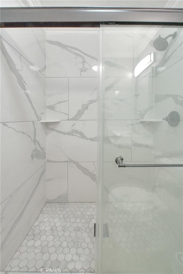 12415 Brianwood Dr, Riverside, CA 92503 - bathroom featuring a stall shower