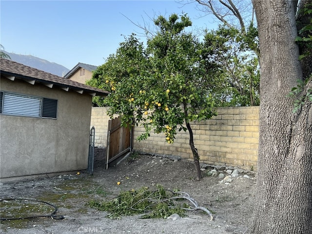 108 Limestone Rd, Claremont, CA 91711 - view of yard