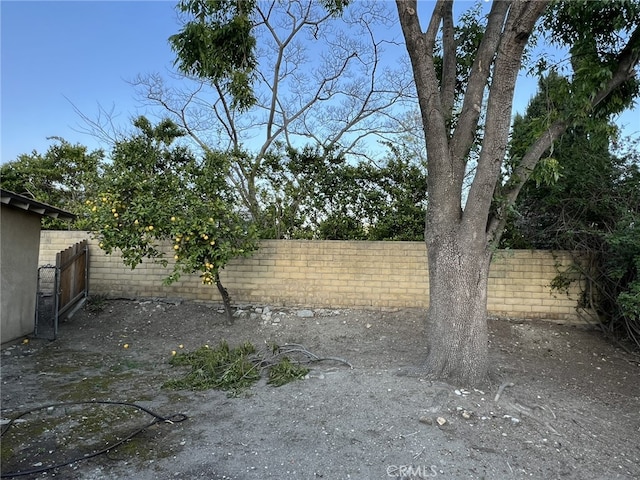 108 Limestone Rd, Claremont, CA 91711 - view of fenced backyard