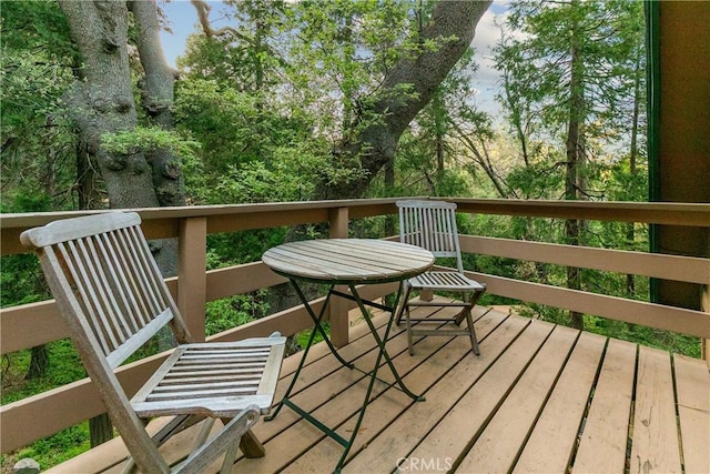 1213 Jungfrau Dr, Crestline, CA 92325 - view of wooden terrace