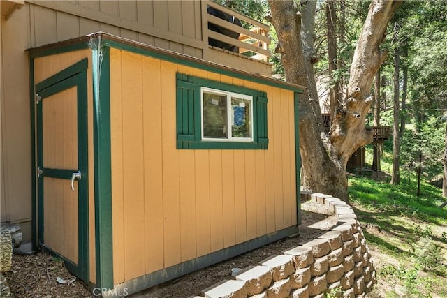 1213 Jungfrau Dr, Crestline, CA 92325 - view of shed