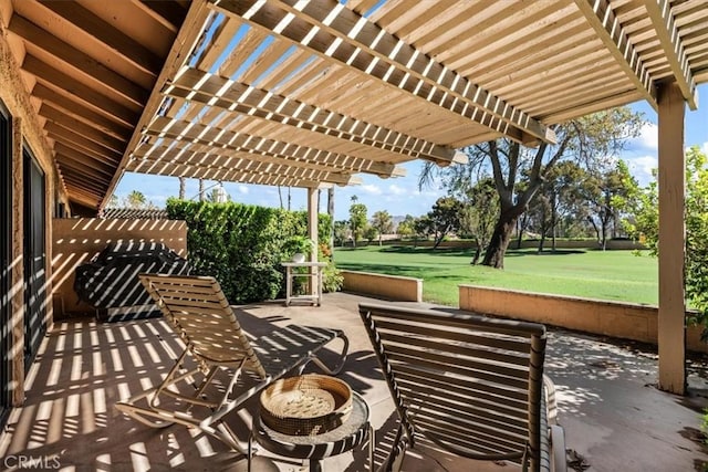 41810 Woodhaven Dr E, Palm Desert, CA 92211 - view of patio featuring a pergola and golf course view