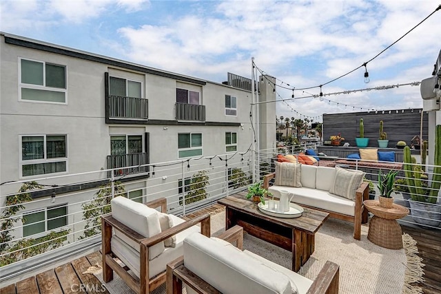 1436 N Detroit St Unit 2, Los Angeles, CA 90046 - balcony featuring outdoor lounge area