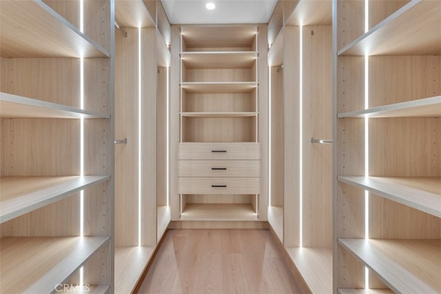 11240 Lull St, Sun Valley, CA 91352 - spacious closet featuring light wood-style floors