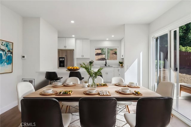 4708 Sunrise Rdg, Oceanside, CA 92056 - dining room featuring light wood-style floors, recessed lighting, and baseboards