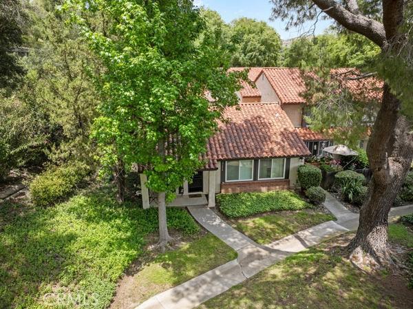 27556 Rondell St, Agoura Hills, CA 91301 - photo 29