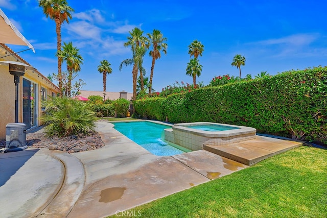 79030 Ladera Dr, La Quinta, CA 92253 - view of swimming pool with a pool with connected hot tub