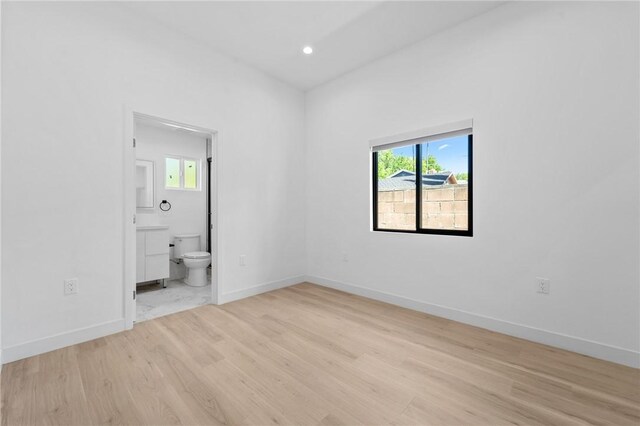 6827 Ranchito Ave, Van Nuys, CA 91405 - photo 29