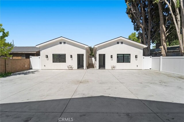 6827 Ranchito Ave, Van Nuys, CA 91405 - photo 22