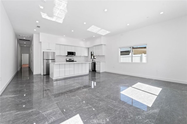 6827 Ranchito Ave, Van Nuys, CA 91405 - photo 7