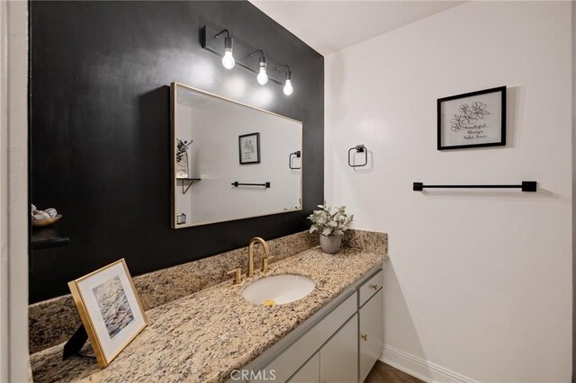 5700 Ravenspur Dr Unit 307, Rancho Palos Verdes, CA 90275 - bathroom featuring vanity and baseboards