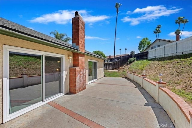1326 Rosehill Dr, Riverside, CA 92507 - view of patio