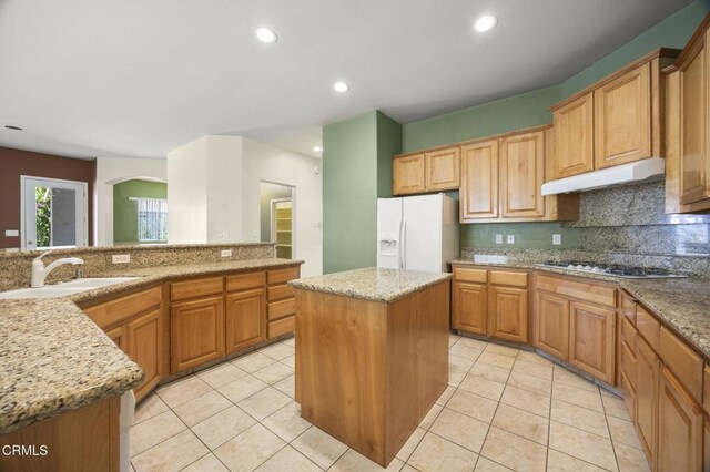 13418 Giro Dr, Bakersfield, CA 93314 - photo 3