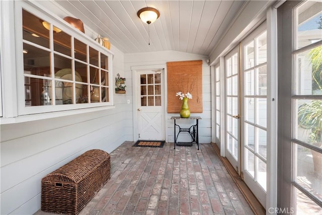 3152 Parkside Dr, San Bernardino, CA 92404 - sunroom / solarium with french doors and lofted ceiling