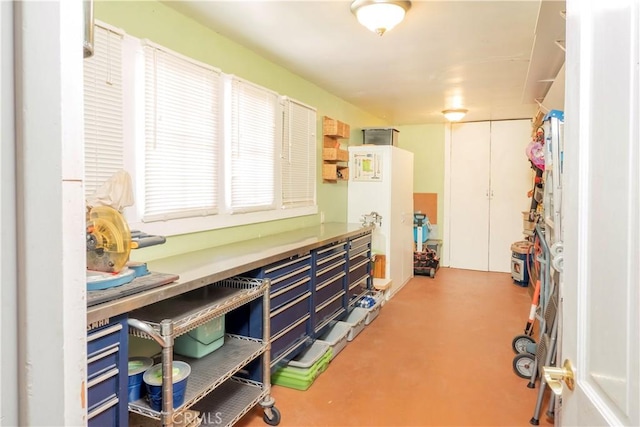 3152 Parkside Dr, San Bernardino, CA 92404 - view of home office