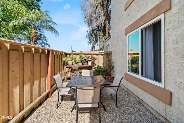 205 W Channel Islands Blvd, Port Hueneme, CA 93041 - view of patio / terrace featuring outdoor dining space