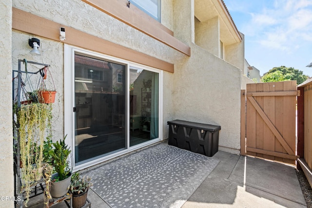 205 W Channel Islands Blvd, Port Hueneme, CA 93041 - view of patio with a gate