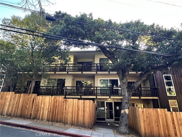 2 Panoramic Way Unit 302, Berkeley, CA 94704 - view of front of property featuring stucco siding and a balcony