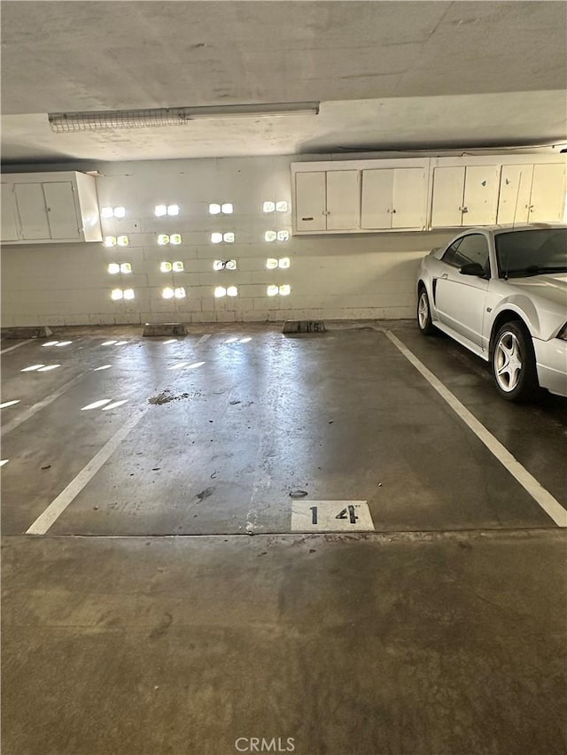 2 Panoramic Way Unit 302, Berkeley, CA 94704 - view of parking garage