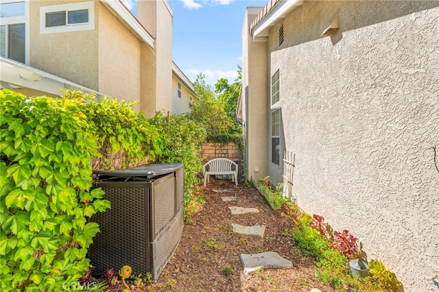 27054 Riversbridge Way, Valencia, CA 91354 - view of yard