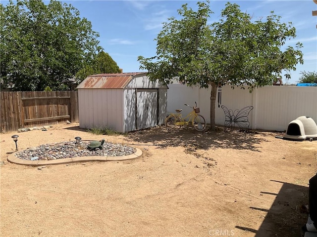 17911 Juniper St, Adelanto, CA 92301 - view of fenced backyard