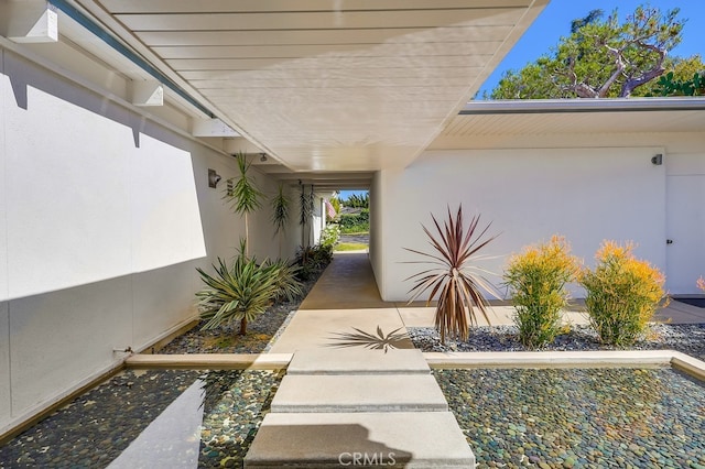 27649 Palos Verdes Dr E, Rancho Palos Verdes, CA 90275 - view of exterior entry featuring stucco siding